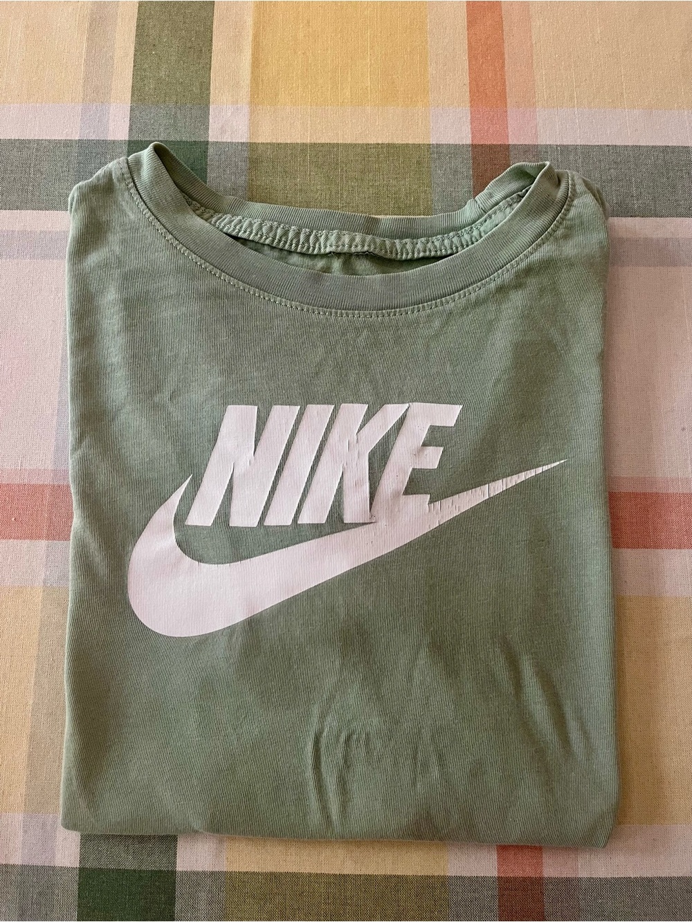 🌿 🍁 Nike Sage Green Tee with White Swoosh | Boys Large